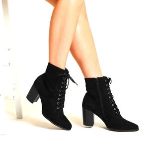 Journee Collection Women's Baylor Lace Up Bootie Size 8.5 Black